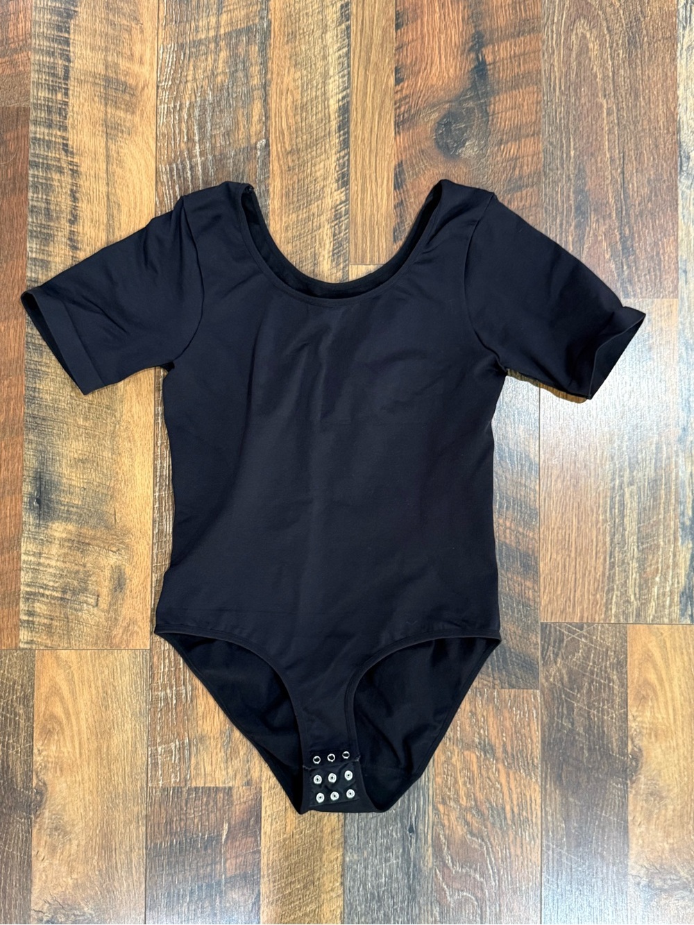 Shapermint Essentials All Day Every Day Short Sleeve Black Bodysuit